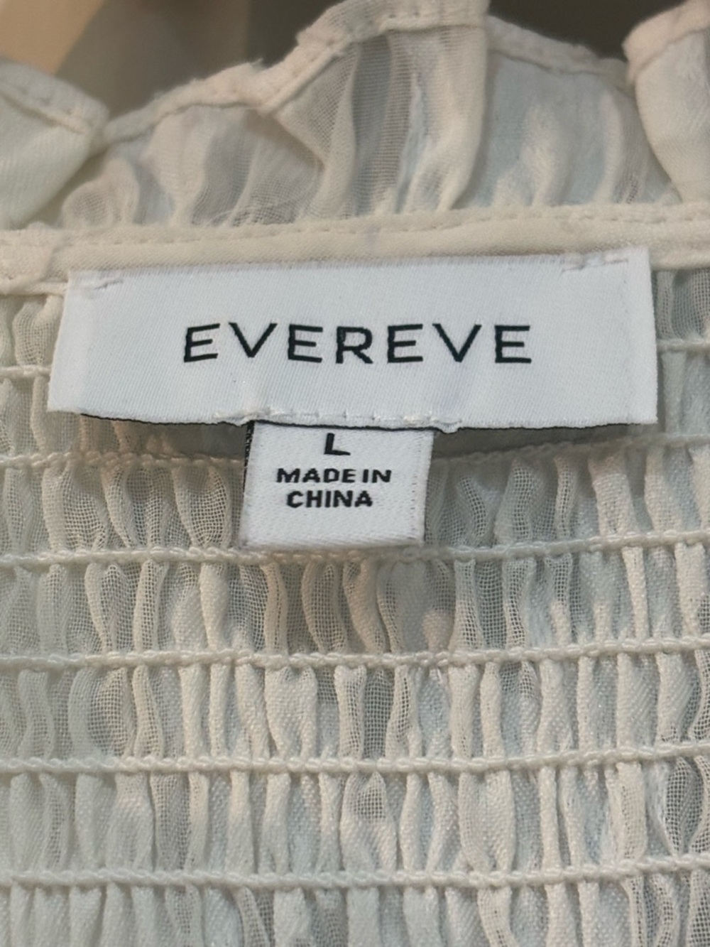 Evereve Cream Floral Jacquard V-Neck Peasant Blouse - Picture 5 of 6